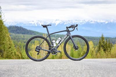 每周產(chǎn)品快訊 全新Trek Domane迭代、LOOK E-765電動公路車亮相及自行車橋梁創(chuàng)新設(shè)計